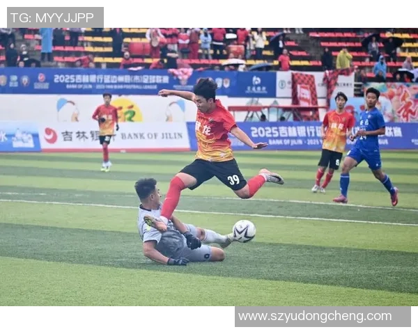 以最高足球球星为核心展现世界绿茵激情与无尽荣耀