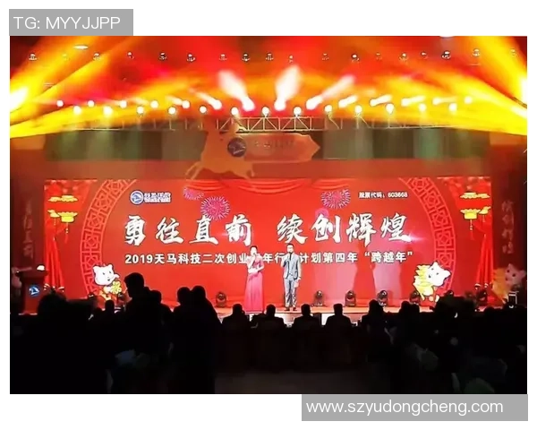 小齐绿茵传奇再续辉煌引领球队勇往直前追逐梦想